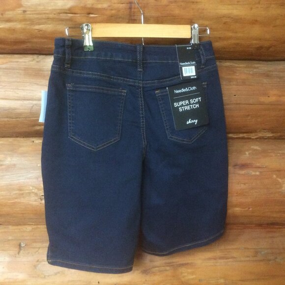 Needle & Cloth Super Soft Stretch NWT Skinny Classic Denim Bermuda Shorts Size 6 - Picture 2 of 7